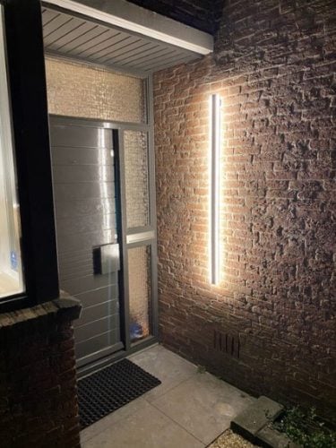Outdoor LED Wall Lamp - Modern Waterproof IP65 Aluminum Wall Light Sconce photo review
